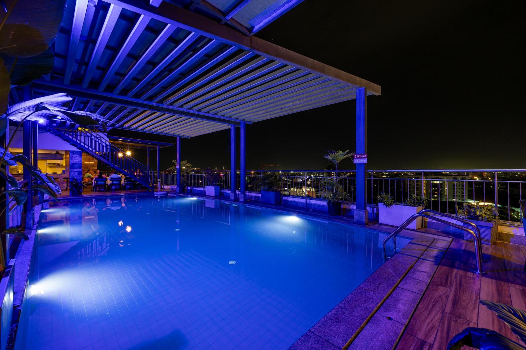 Olive Downtown Hotel Kochi Kültér fotó